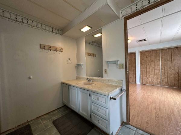 1979 Cavco Manufactured Home