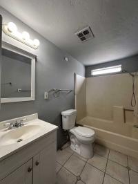 1983 Kaufman and Broad Manufactured Home