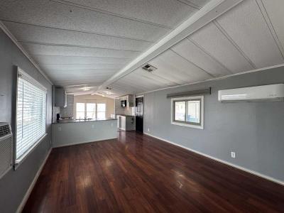Photo 5 of 13 of home located at 1111 E Limberlost #246 Tucson, AZ 85719