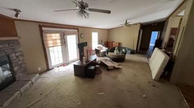 Photo 5 of 12 of home located at 117 Citron Dr Youngsville, LA 70592