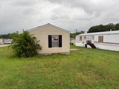 Mobile Home at 2828 Highway 21 W #87 Bryan, TX 77803