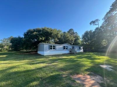Mobile Home at 8535 Highway 90 Milton, FL 32583