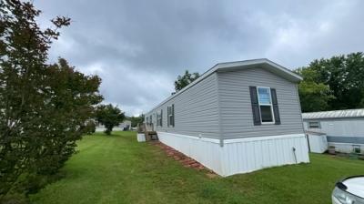 Mobile Home at 8850 Don Ray Way Ooltewah, TN 37363