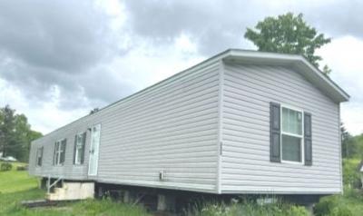 Mobile Home at 223 Presbyterian Church Rd Beverly, WV 26253