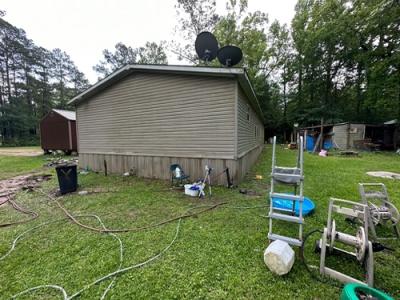 Mobile Home at 13995 Fm 787 Saratoga, TX 77585
