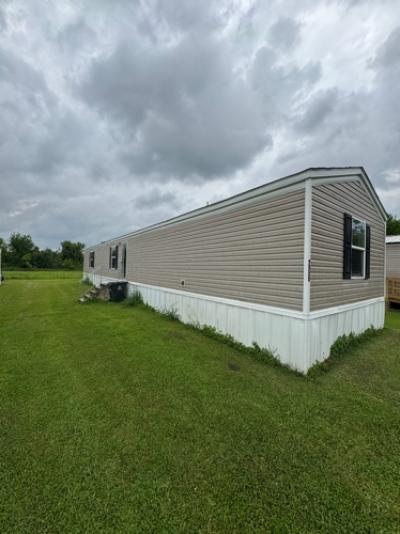 Mobile Home at 206 Capri Ct Houma, LA 70364