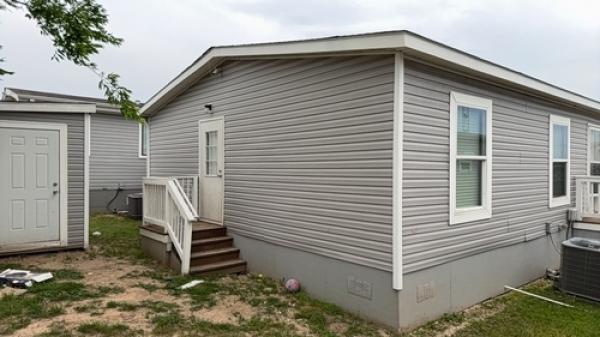 2021 SOLUTION 38SLC28603AH21 Manufactured Home