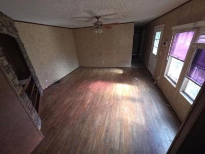 Photo 5 of 12 of home located at 36426 Highway 74 Geismar, LA 70734