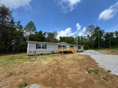 Mobile Home at 730 Old Cemetery Rd Madisonville, TN 37354