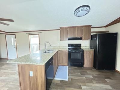 Photo 3 of 9 of home located at 4343 Katy Hockley Rd # 236 Katy, TX 77493
