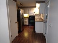 1975 SUN MANOR Manufactured Home