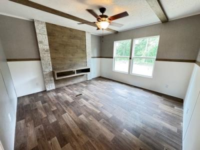 Photo 4 of 24 of home located at 736 Old Cemetery Rd Madisonville, TN 37354