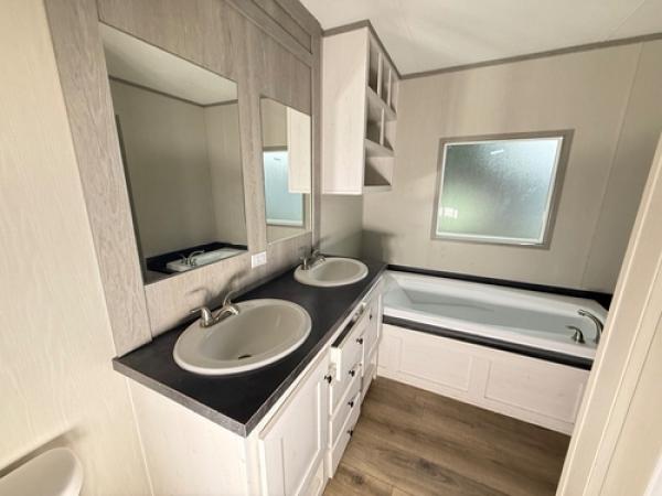 2022 ANNIVERSARY Manufactured Home