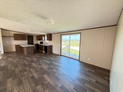 Photo 4 of 10 of home located at 4359 Road 3550 Cleveland, TX 77327
