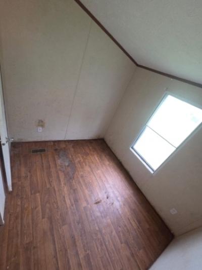 Photo 2 of 8 of home located at 274 Edward Wells Ln Greensburg, LA 70441