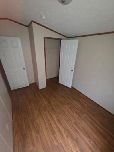 Photo 3 of 8 of home located at 274 Edward Wells Ln Greensburg, LA 70441