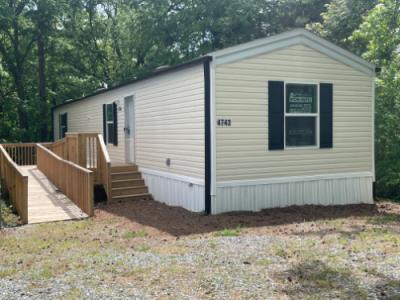 Mobile Home at 4743 Randleman Rd Greensboro, NC 27406