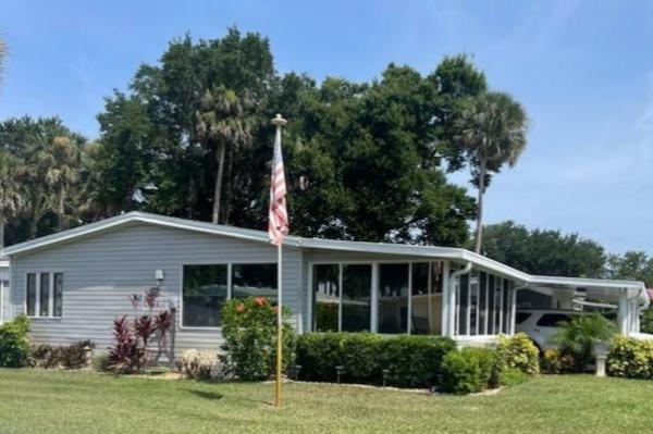 Photo 1 of 2 of home located at 548 La Playa Edgewater, FL 32141