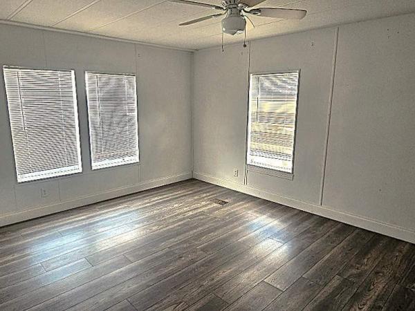 1983 Palm Harbor Manufactured Home