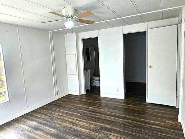 1983 Palm Harbor Manufactured Home