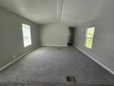 Photo 5 of 9 of home located at 11211 East Bay Rd. Unit 48 Gibsonton, FL 33534