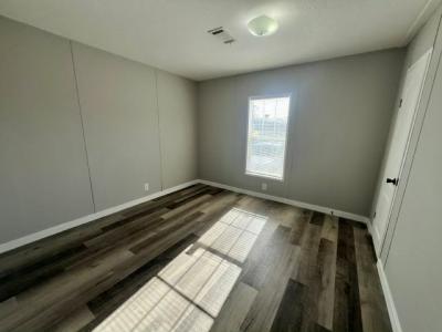 Photo 5 of 10 of home located at 1644 Sunburst Dr Apopka, FL 32712