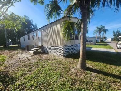 Photo 5 of 20 of home located at 605 Elephant Way #605 North Fort Myers, FL 33917