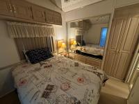 1994 OAKW Mobile Home