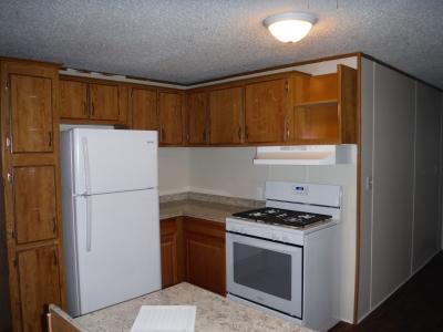 Mobile Home at 38853 Cody Dr Romulus, MI 48174