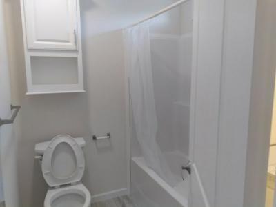 Photo 5 of 12 of home located at 102 W Fowler Drive #121 Winchester, VA 22603