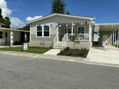 Photo 4 of 5 of home located at 15666 49th St. North #1050 Clearwater, FL 33762