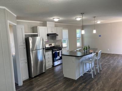 Photo 4 of 15 of home located at 6068 W. Panatella Drive Bellevue, IL 61604