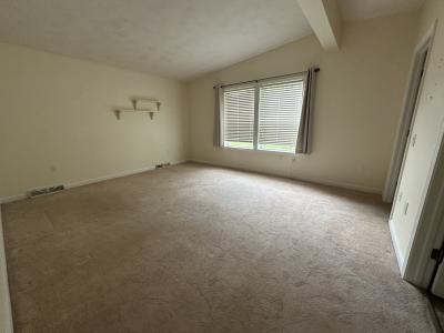 Photo 5 of 13 of home located at 22 Heather Brook Road Uncasville, CT 06382