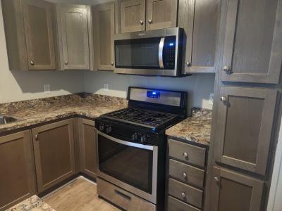 Photo 4 of 25 of home located at 3709 Juniper Street #824 Clarkston, MI 48348