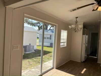 Photo 4 of 14 of home located at 941 Prairie St Avon Park, FL 33825
