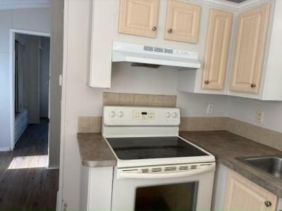 Photo 5 of 14 of home located at 941 Prairie St Avon Park, FL 33825