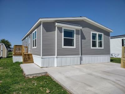 Mobile Home at 27695 Tracy Rd. #399 Walbridge, OH 43465
