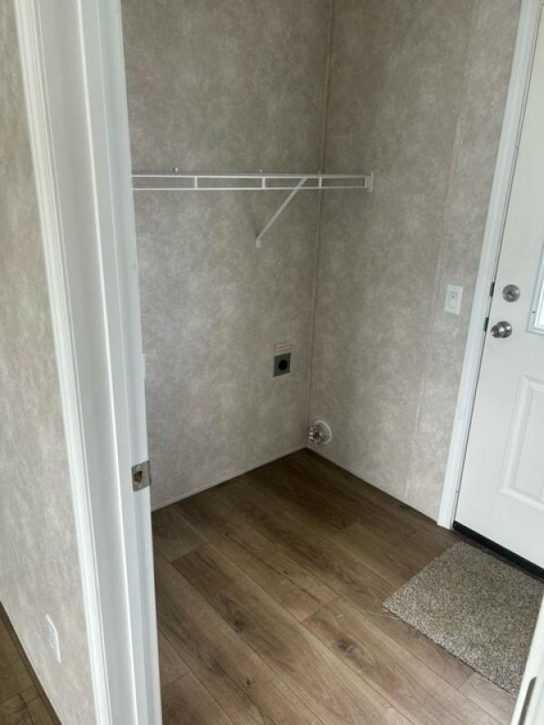 2025 FAIRMOUNT HOMES 78 430LE16763E  Home