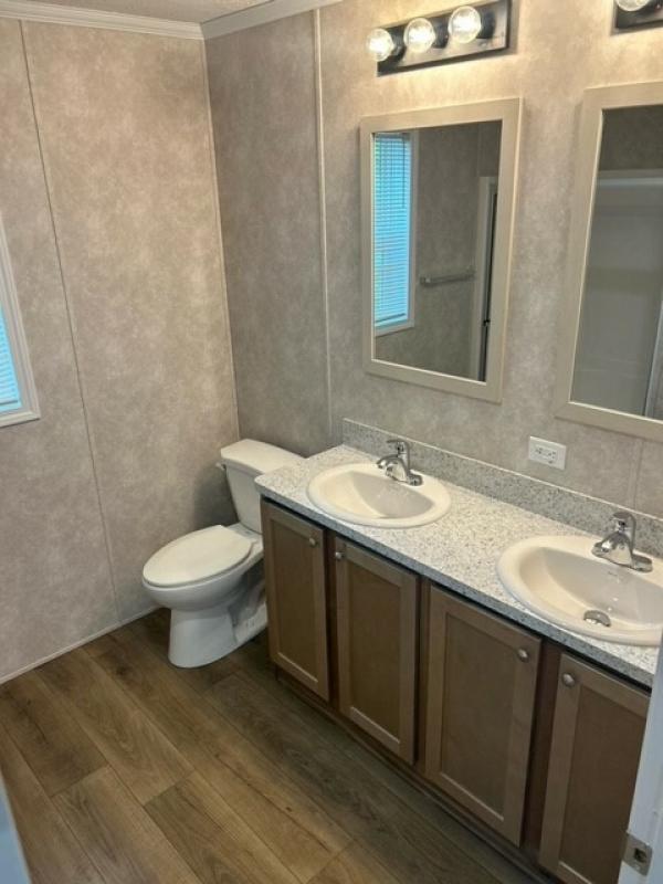 2025 FAIRMOUNT HOMES 78 430LE16763E  Home
