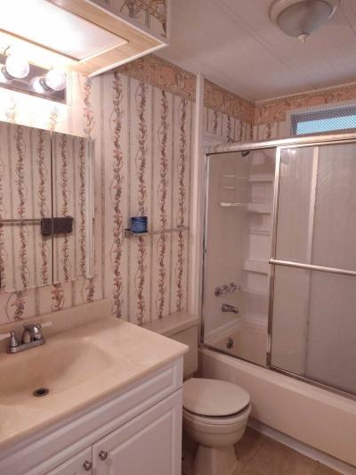 Photo 5 of 8 of home located at 461 Union St. Vero Beach, FL 32966