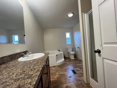 Photo 3 of 9 of home located at 4186 Knightsbridge Lane Jackson, MI 49201
