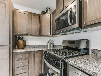 Mobile Home at 444 California Street Hutchinson, MN 55350