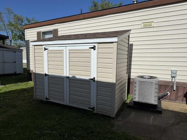 1989 Fairmont Point West Manufactured Home