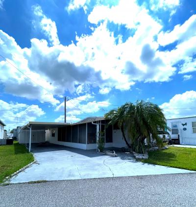 Photo 2 of 14 of home located at 506 Empire Ave Lakeland, FL 33815