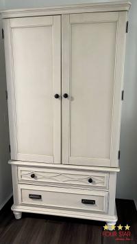 1982 SCHU  Home