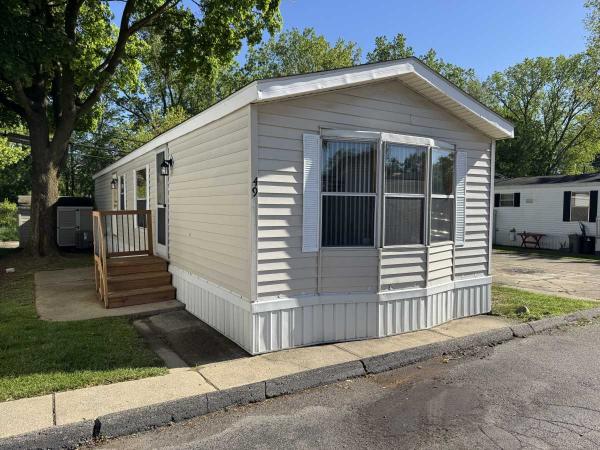 1990 Fairmont Point West Custom Manufactured Home