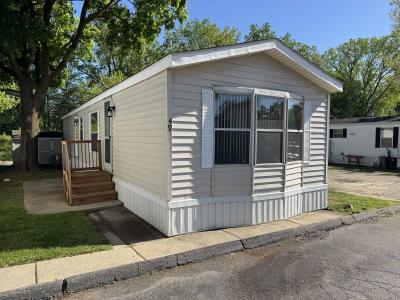 Photo 4 of 12 of home located at 20832 Tuck Rd. Lot 49 Farmington Hills, MI 48336