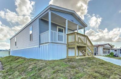 Photo 1 of 23 of home located at 716 Satsuma Street Lakeland, FL 33803