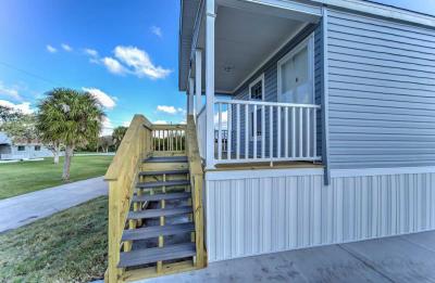 Photo 2 of 23 of home located at 716 Satsuma Street Lakeland, FL 33803