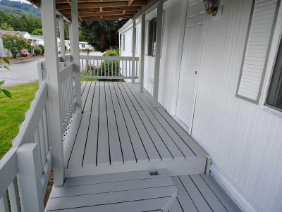 Photo 5 of 19 of home located at 77500 S Sixth St Sp. #E-12 Cottage Grove, OR 97424